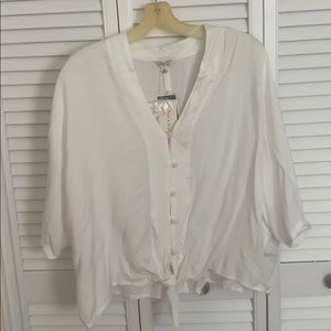 Sim & Sam white beach shirt / Ferrari red shirt